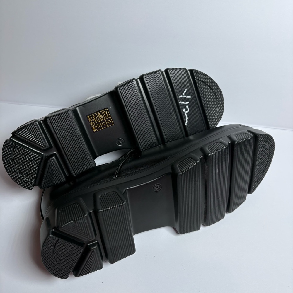 NEW Cider Size 40 US 10 RUN SMALL Black Chunky Platform Mary Jane Heels 90s - Picture 7 of 8